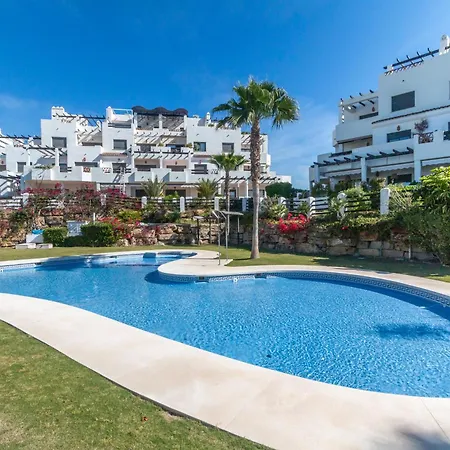 아파트 Sunset Golf, Sea View And Pool