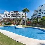 Apartmán Sunset Golf, Sea View And Pool